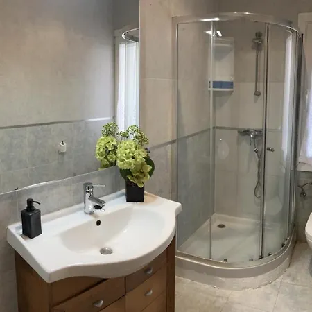 Family&friends * Loyola